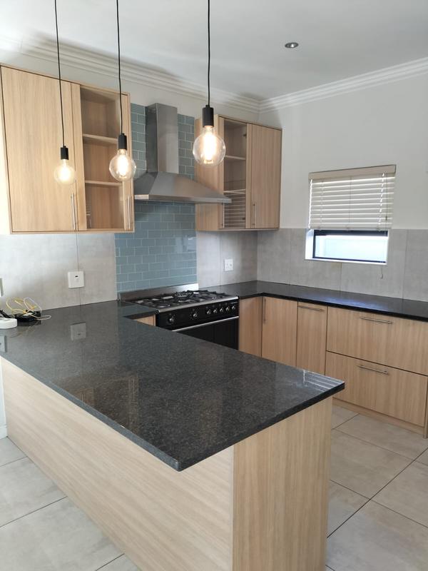 To Let 3 Bedroom Property for Rent in Parklands North Western Cape